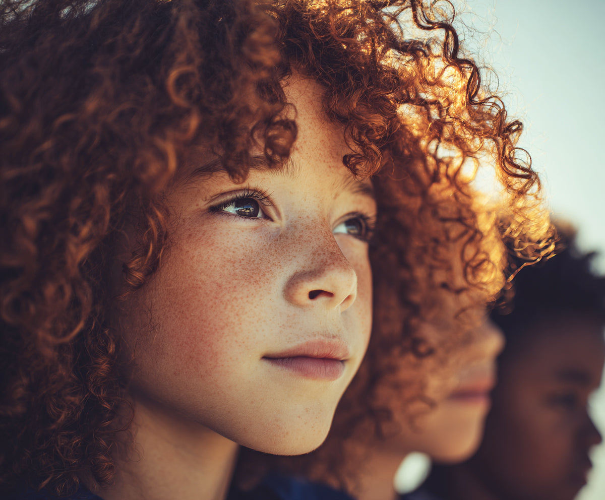 How to Take Care of Kids’ Curly Hair | Sir Flax Guide